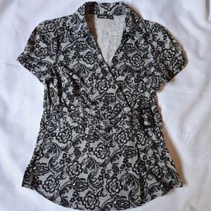 Apt.9 Womens Petite PS Top Short Sleeve Collared Blouse White Black Floral Print